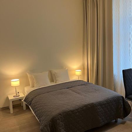 Maria Apartment Liben Prag Exteriör bild
